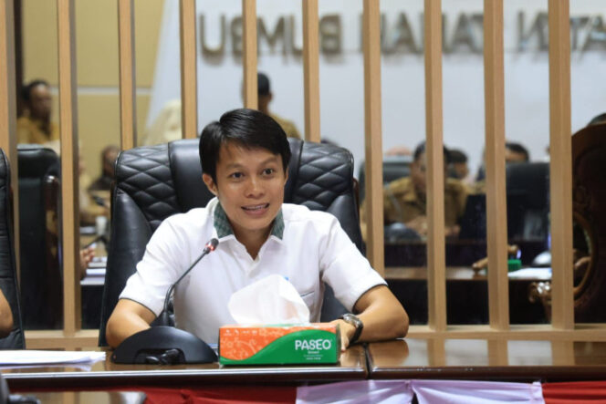 
					Isu Kenaikan BBM Picu Kepanikan, SPBU Sempat Tutup, Ketua Komisi III DPRD Tanah Bumbu: Tegaskan,  “Jangan Menimbun!