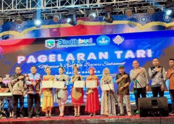 Peringati Hari Tari Dunia, Pemkab Kotabaru Laksanakan Pegelaran Tari Lokal