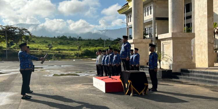 Pimpin Apel Hari Kesadaran Nasional, Ini Pesan Penting Asisten I untuk ASN Pemkab Kotabaru