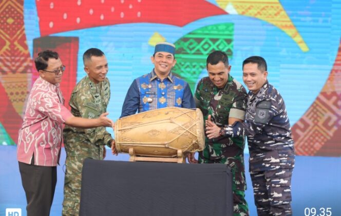 
					Bupati Andi Rudi Latif Apresiasi dan Sampaikan Harapan pada Pisah Sambut Danlanal Kotabaru–Tanah Bumbu.