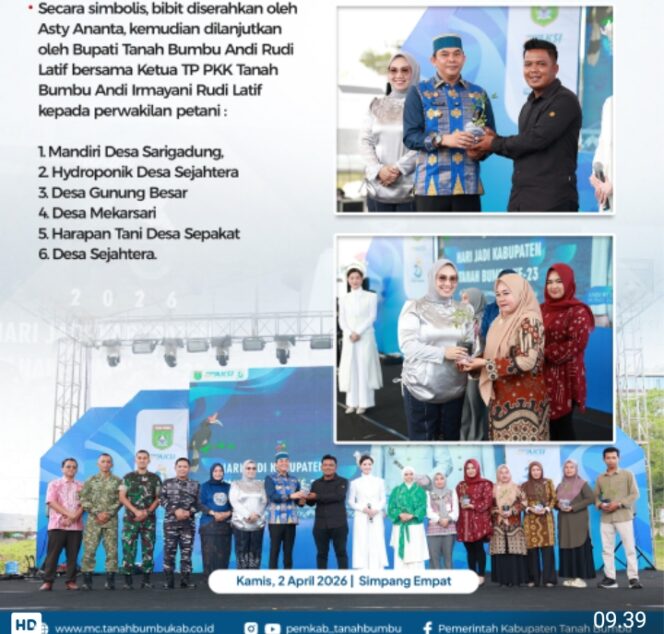 
					HUT ke-23 Tanbu, Bupati Andi Rudi Latif dan Artis Asty Ananta Serahkan Bibit Tomat Cherry Stevia untuk Petani Lokal.