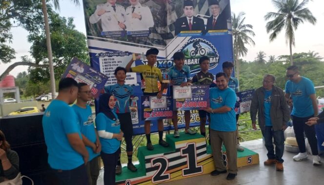 
					Disparpora Kotabaru Sukses Gelaran Even MTB XCO Kotabaru Hebat 2026 .