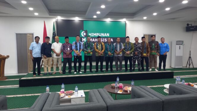 
					M. Ali Lutfi DPRD Kotabaru Hadiri Pelantikan Pengurus HMI Kotabaru Dan Tanah Bumbu Sekaligus Silahturahmi Akbar .