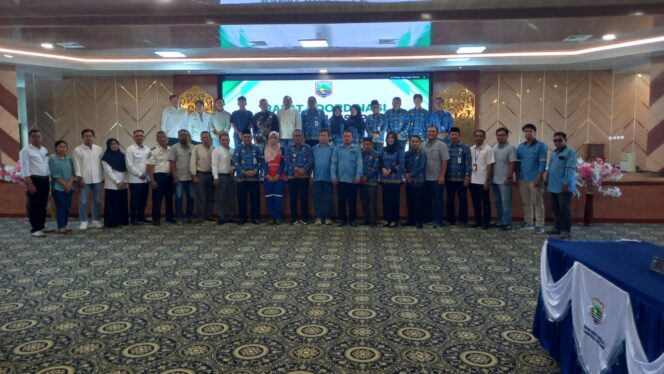 
					Pemda Kotabaru Gelar Rapat Koordinasi Forum TJSLP
