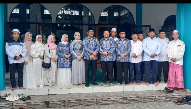
					Ketua DPRD Kotabaru Lepas Jemaah Calon Haji Asal Kotabaru