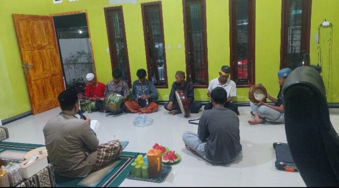 
					Menjaga Tradisi dan Hati: Soliditas Grup Marawis Alfata Majelis Darul Ilmi, Kompak Sejak Kecil Hingga Besar