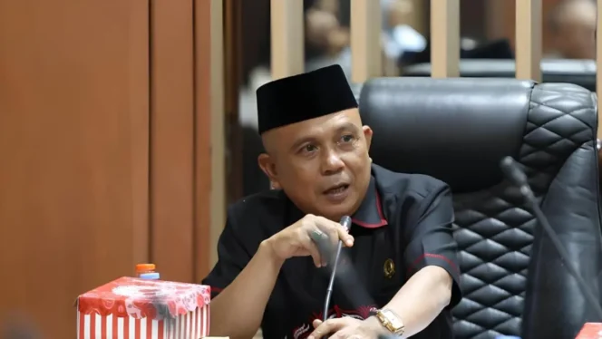 
					Ketua BK DPRD Tanah Bumbu Abdul Rahim Minta Nama Anggota DPRD Tidak Masuk Diumumkan Setiap Paripurna, Termasuk Nama Kepala Dinas