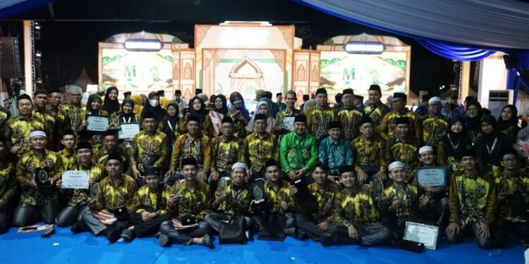 MTQN ke-37 Resmi di Tutup, Pemkab Kotabaru Naik ke Peringkat 4 dari 13 Kabupaten Kota