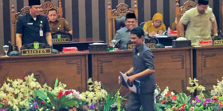 Fraksi DPRD Beri Pemandangan Umum atas LPj APBD 2025, Apresiasi WTP ke-13 tapi Soroti SILPA Besar