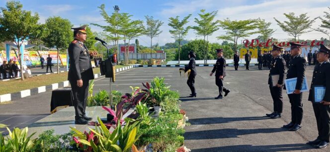 
					Hari Bayangkara ke 80 2026 Polres Tanah Bumbu  Laksanakan Upacara  dilapangan Depan Polres Tanah Bumbu