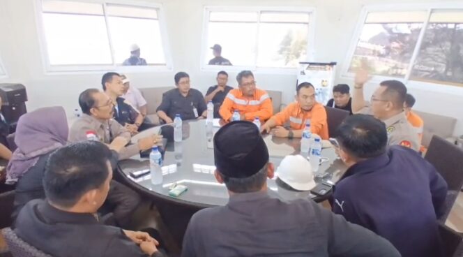 
					Respons Keluhan Warga, Komisi III DPRD Tanah Bumbu Sidak Operasional PT BIB