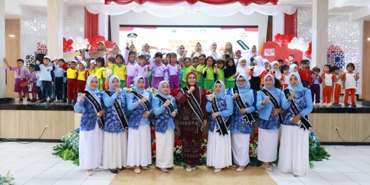 Bunda PAUD Tanah Bumbu Dorong Anak Tumbuh Ceria, Kreatif dan Berkarakter