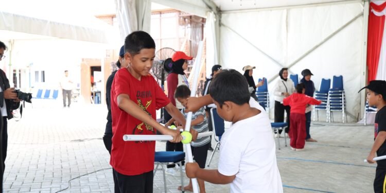 Lomba Estafet Bola Tenis Aksi Merah Putih: Ajang Kekompakan, Disiplin, dan Semangat Kebersamaan Generasi Muda Tanah Bumbu