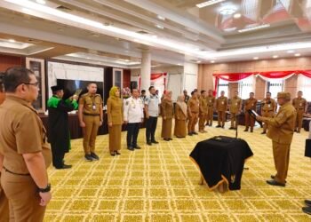 Bupati Kotabaru Lantik JPT Pratama dan Administrator