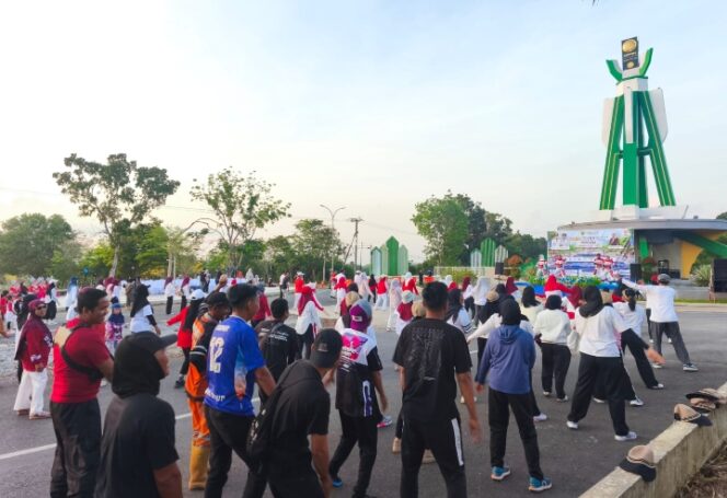 
					Bupati Andi Rudi Latif Dorong CFD Jadi Ruang Sehat dan Penggerak UMKM Tanah Bumbu