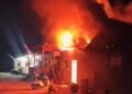 Satu Rumah Ludes Terbakar di Kelurahan Baharu Selatan Kotabaru