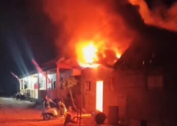 Satu Rumah Ludes Terbakar di Kelurahan Baharu Selatan Kotabaru
