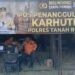 Antisipasi Dampak Karhutla, Si Dokkes Polres Tanah Bumbu Gelar Pemeriksaan Kesehatan dan Bagi Masker