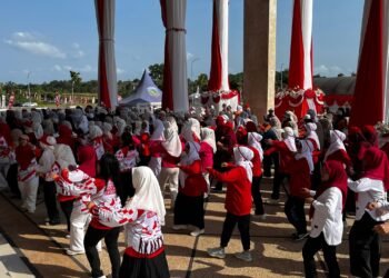 Semarak HUT RI Ke-81, DWP Perkuat Kebersamaan Melalui Berbagai Lomba Seru