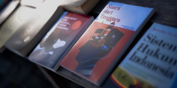 Stok Buku Suara dari Tenggara Ludes, Rumah Pena Siapkan Cetakan Kedua