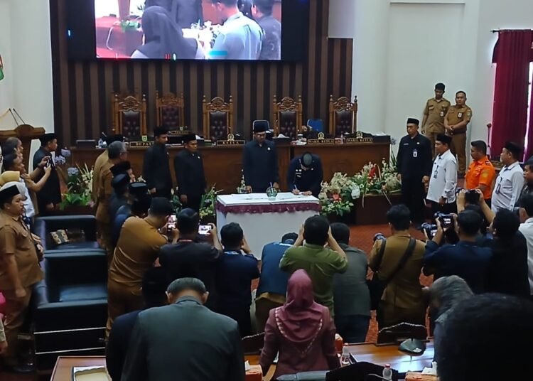 RPAPBD Tanah Bumbu 2026: Belanja Naik Jadi Rp3,6 Triliun, Defisit Ditutup SiLPA