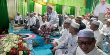 Wakil Bupati Kotabaru Hadiri Ceramah Guru KH.Muhammad zhofaruddin ( Guru Udin) Di Komplek Rumah 10 Kotabaru.