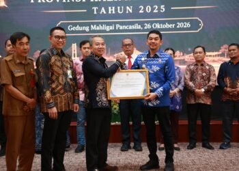 Bupati Tanah Bumbu Andi Rudi Latif Raih Jamsostek Award 2025 Tingkat Kalsel, Bukti Komitmen Perlindungan Sosial Pekerja