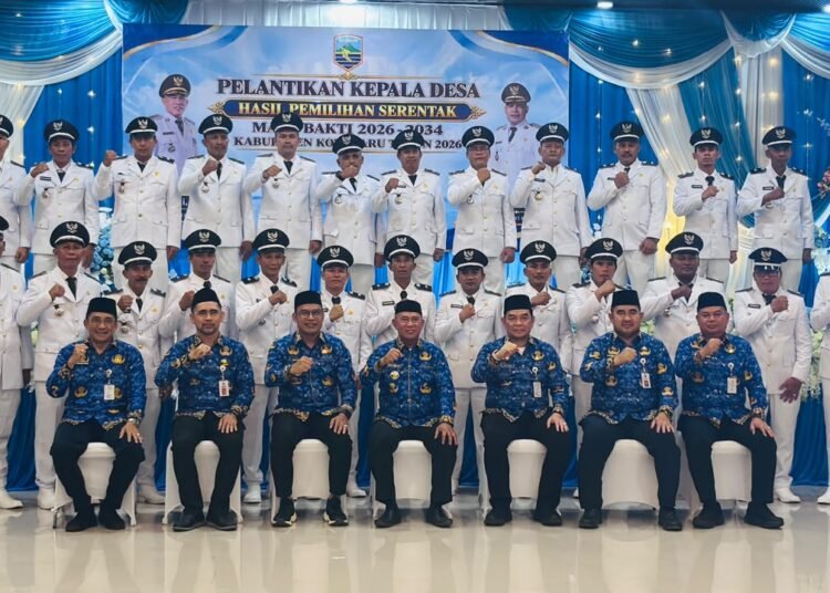 Bupati Kotabaru Lantik 41 Kepala Desa, Tekankan Pentingnya Merangkul Seluruh Elemen Masyarakat