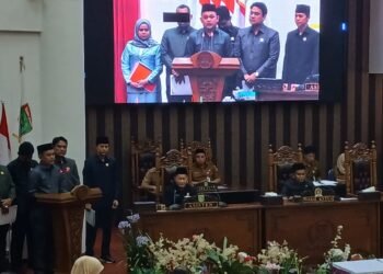 DPRD Tanah Bumbu Sampaikan  Dua Raperda Inisiatif, Fokus pada Penanggulangan Kemiskinan dan Pengembangan SDM
