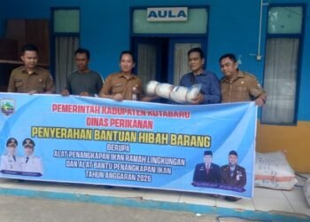 Dinas Perikanan Kotabaru Salurkan alat tangkap, Dorong Produksi Dan Ekonomi Nelayan