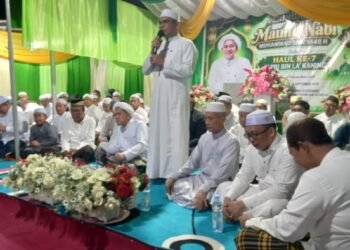 Wakil Bupati Kotabaru Hadiri Ceramah Guru KH.Muhammad zhofaruddin ( Guru Udin) Di Komplek Rumah 10 Kotabaru