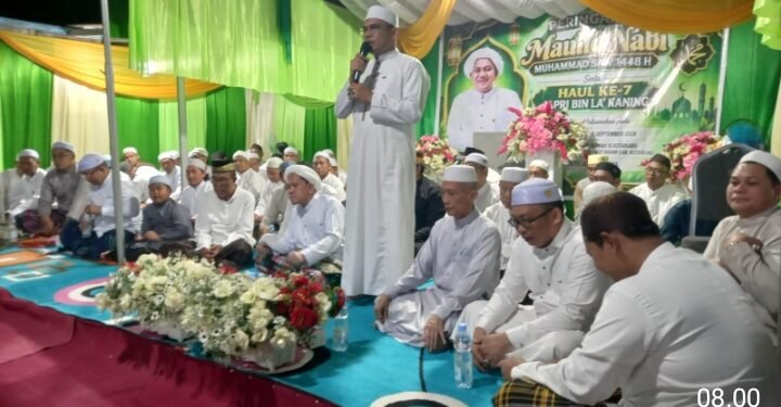 Wakil Bupati Kotabaru Hadiri Ceramah Guru KH.Muhammad zhofaruddin ( Guru Udin) Di Komplek Rumah 10 Kotabaru