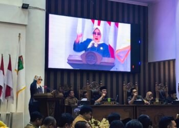 Sampaikan Pemandangan Umum RAPBD TA 2027, Fraksi PDIP Minta Perbaikan Sesuai KUA PPAS