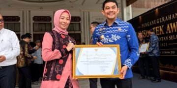 Pemkab Tanah Bumbu Raih Penghargaan Terbaik 1 Jamsostek Awards 2025 se-Kalimantan Selatan